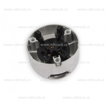 Zásuvka 7pol, CZ, kovová, 111011, vozík